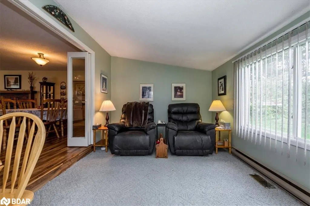 28 Linden Lane