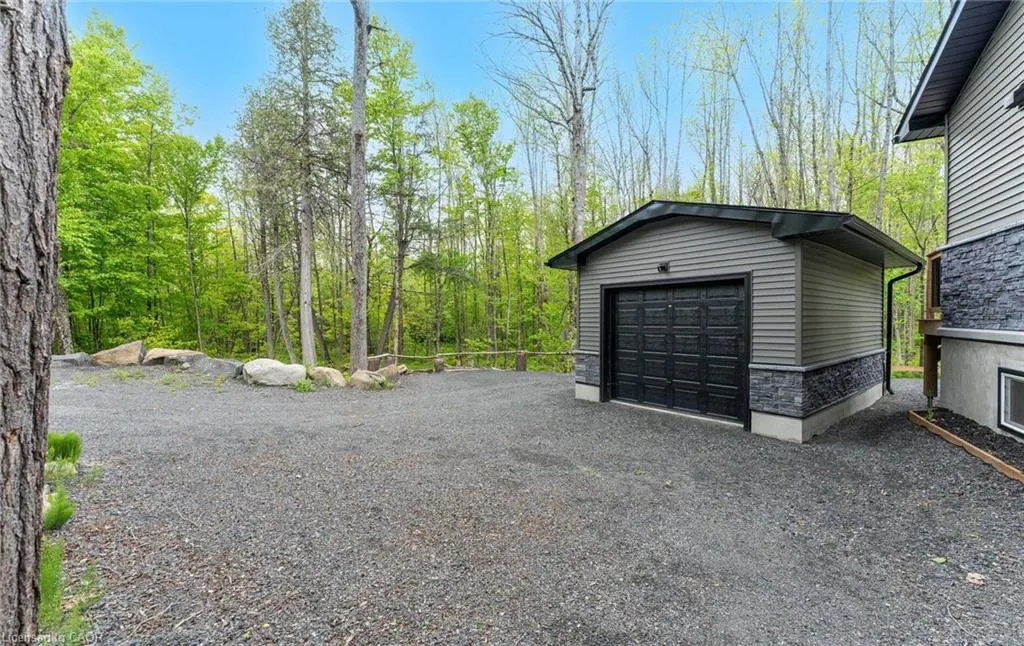 44 Sunnyshore Park Drive