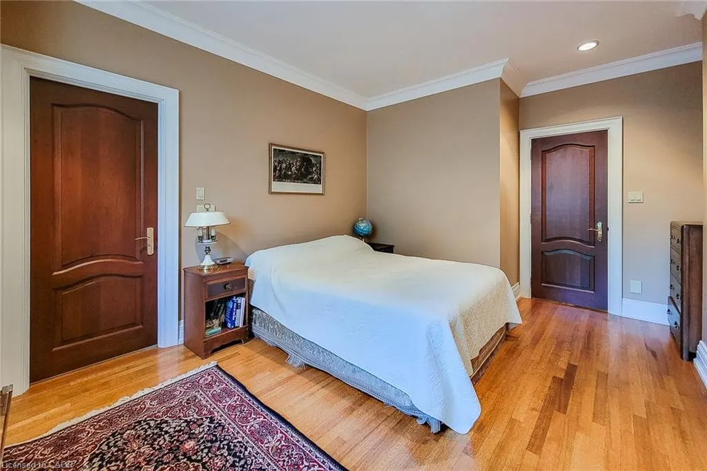 499 Scenic Drive