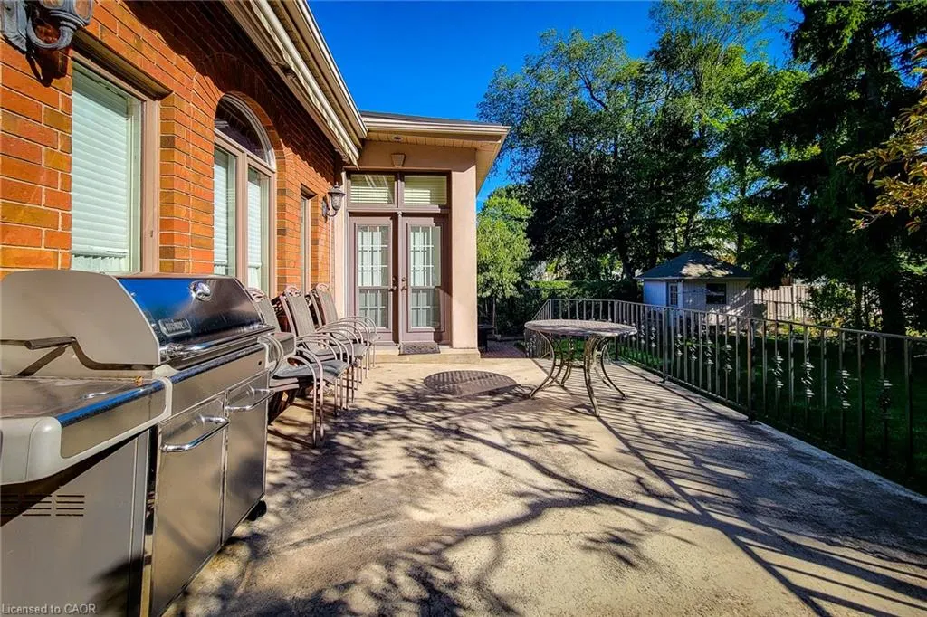 499 Scenic Drive