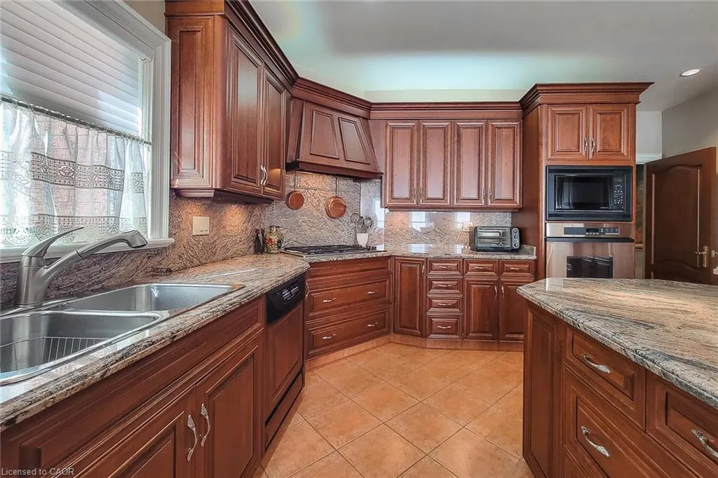 499 Scenic Drive