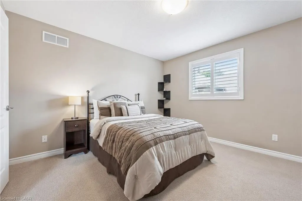 32 Frasson Drive