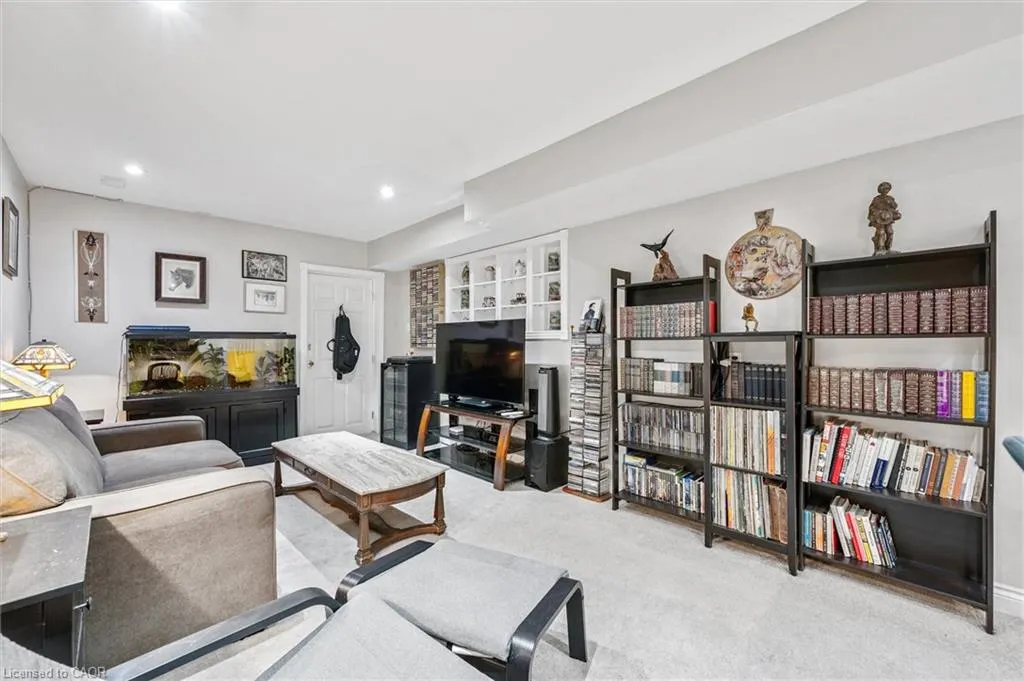 19 Stewarttown Road