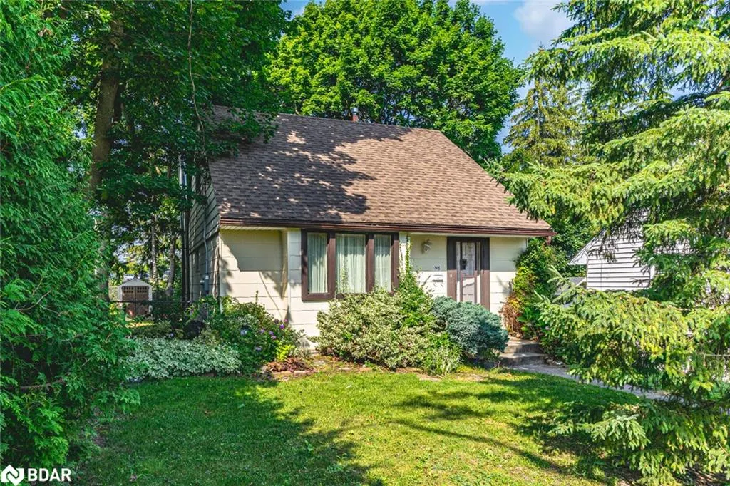 306 Cawthra Boulevard