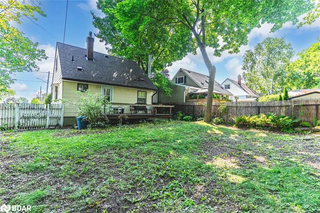 306 Cawthra Boulevard