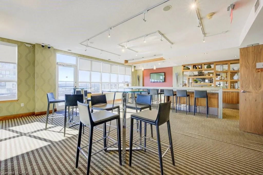 112 Benton Street, #207