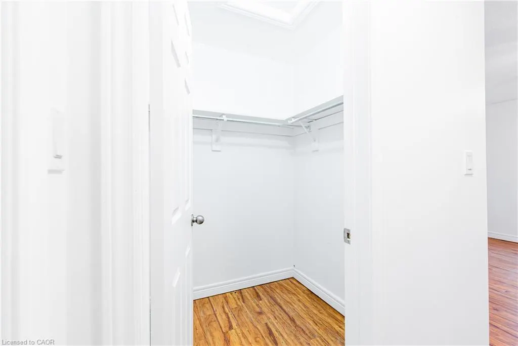119 Summers Drive, #Room 1