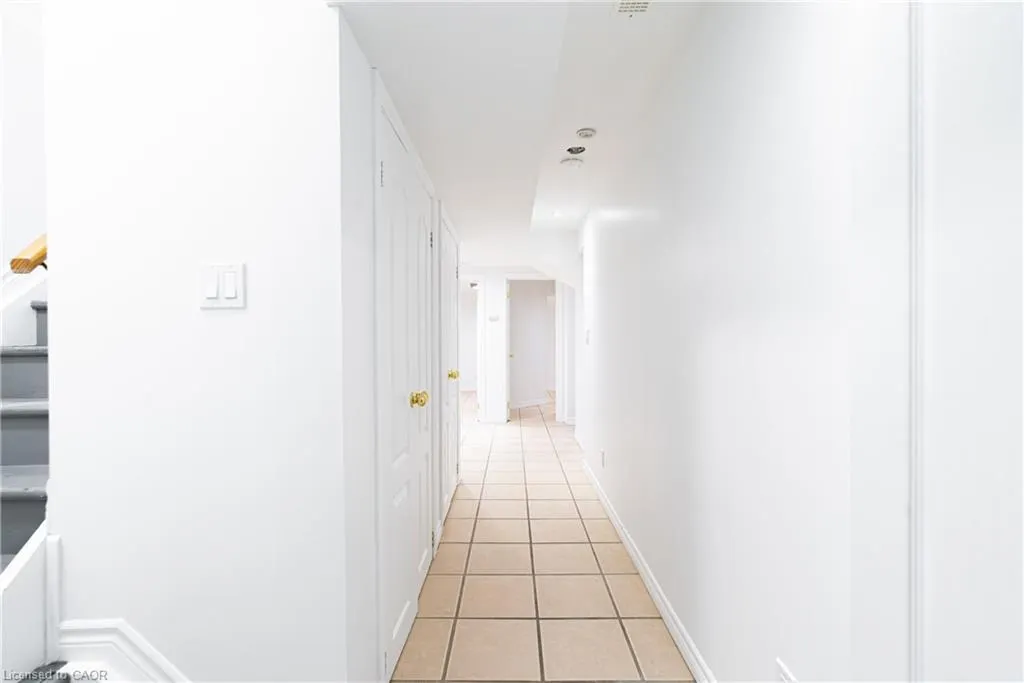 119 Summers Drive, #Room 2