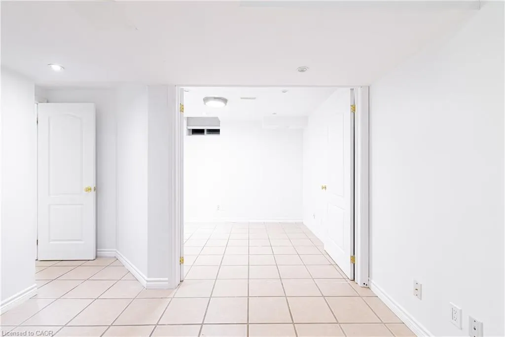 119 Summers Drive, #Room 2