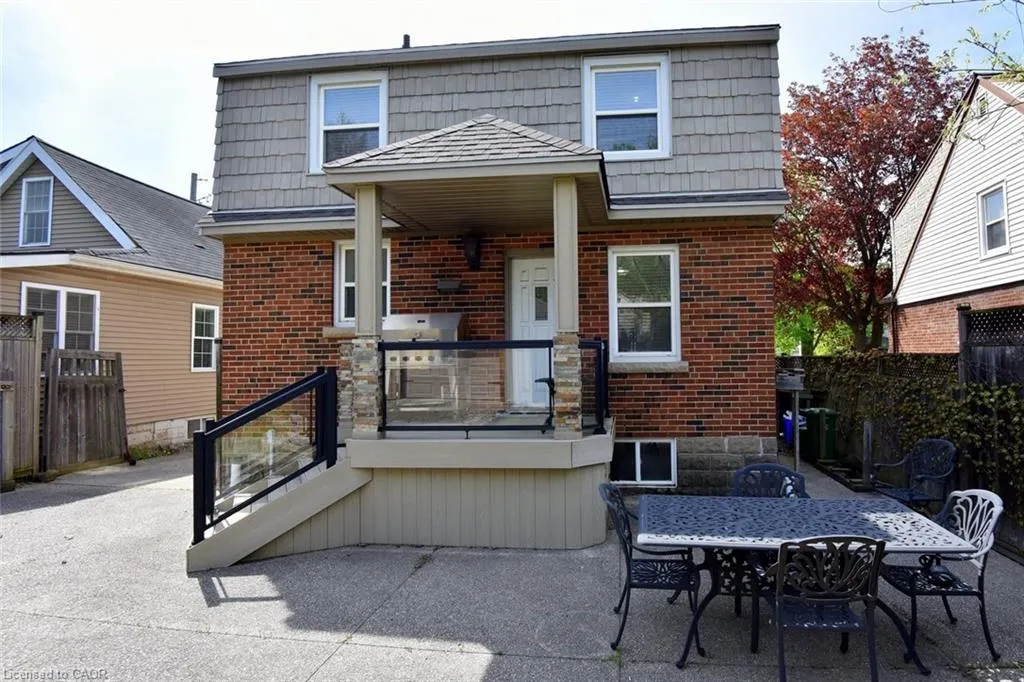 293 Emerson Street