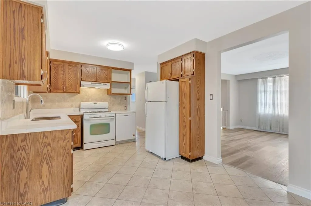 528 Havelock Drive