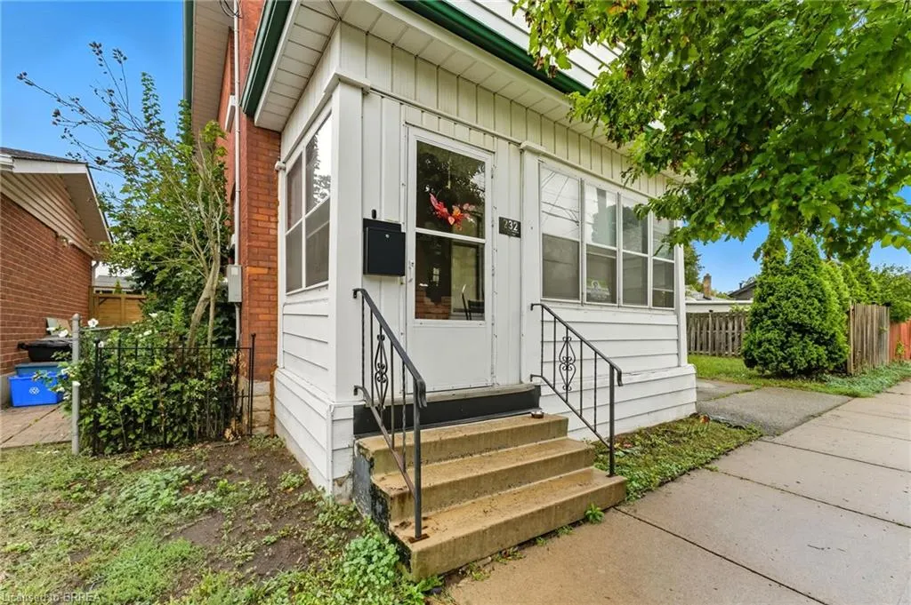 232 Brock Street