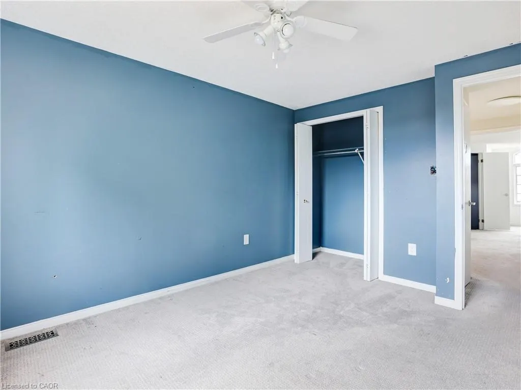 14 Chateau Crescent