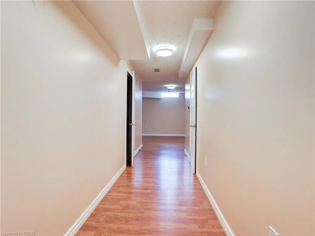 14 Chateau Crescent