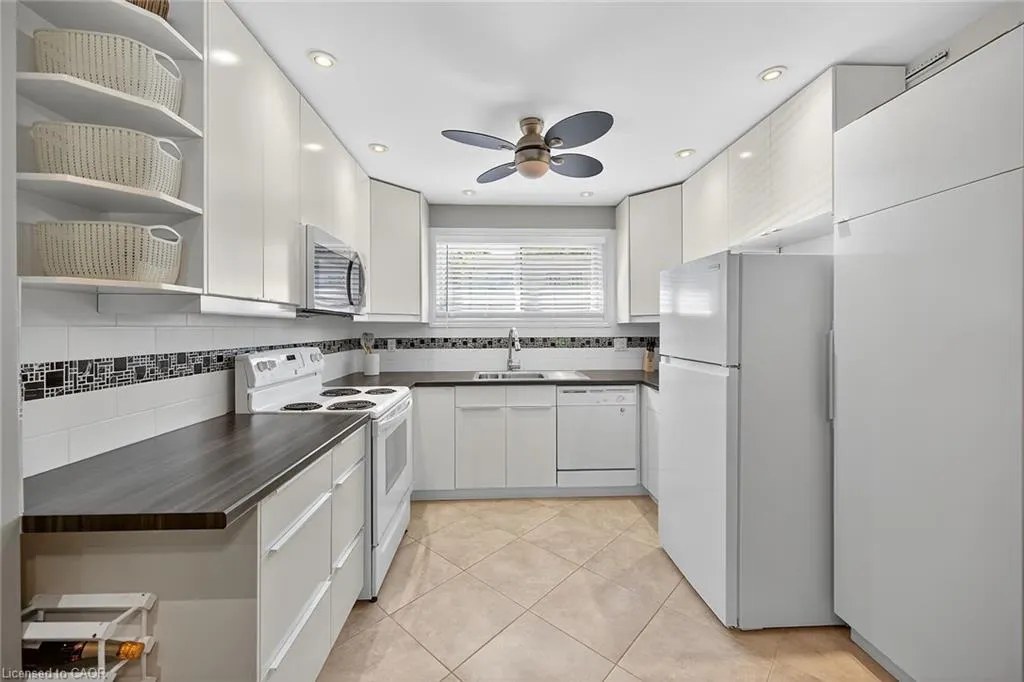 1550 Garth Street, #17