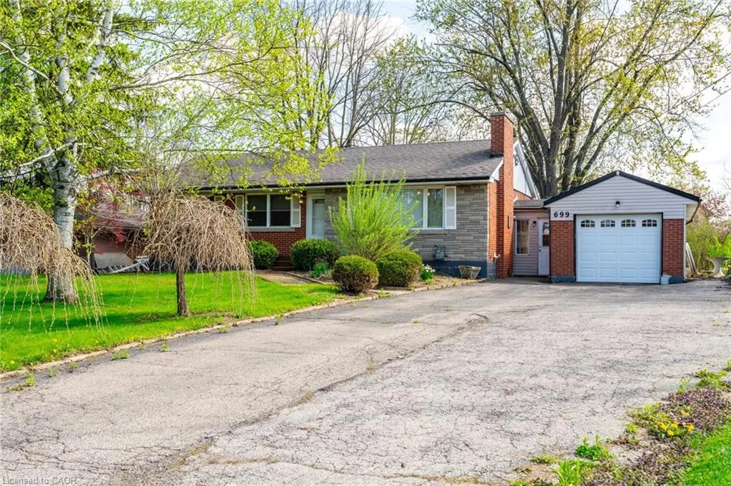 699 Rymal Road W