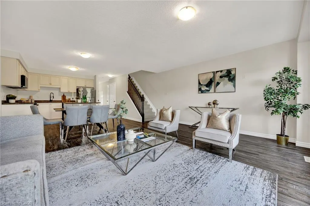 252 Countrystone Crescent