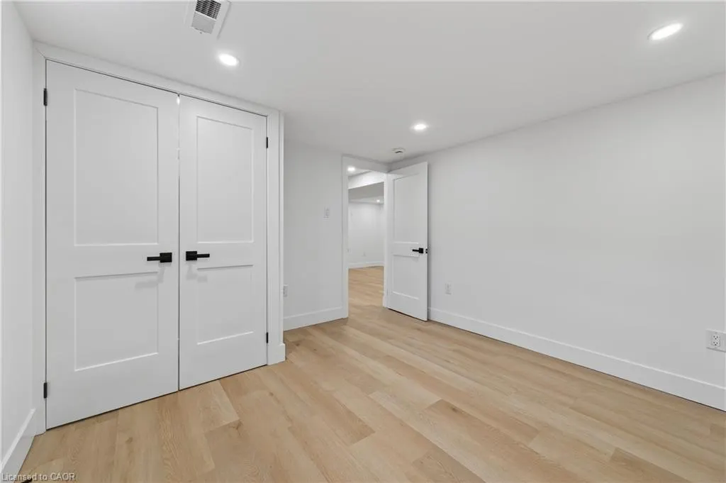 75 Britten Close, #2