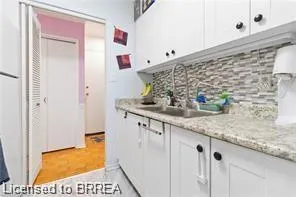 87 St George Street, #604