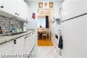 87 St George Street, #604