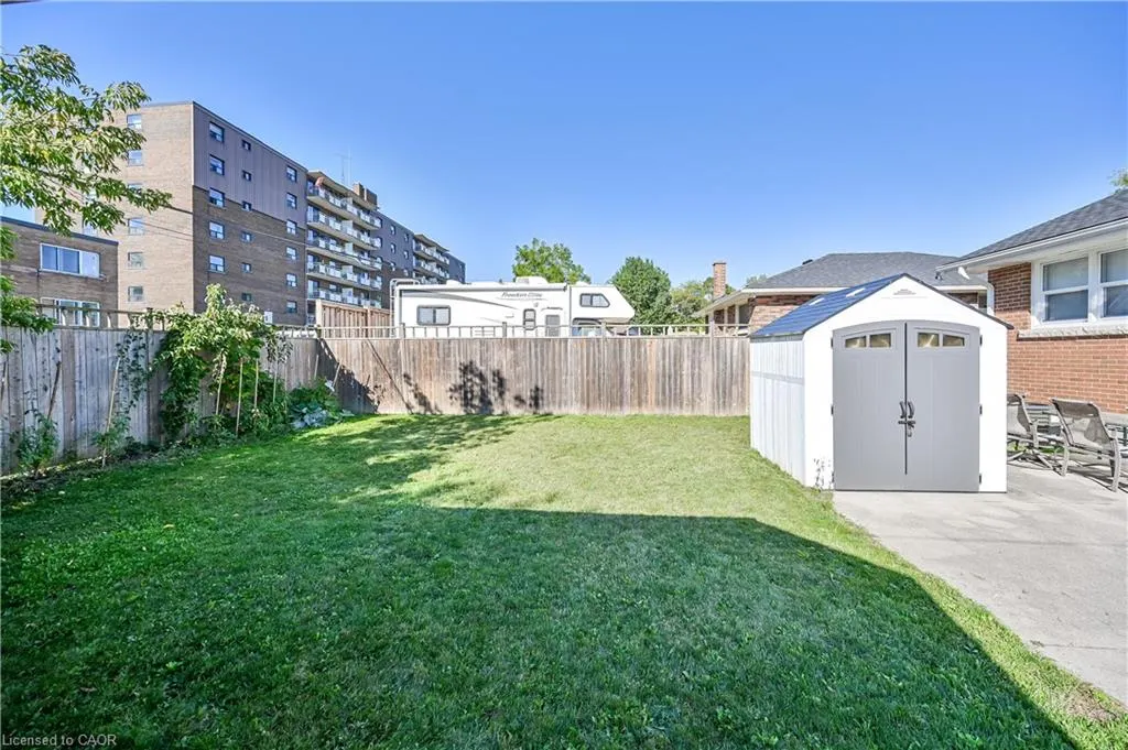 122 Toby Crescent, #2