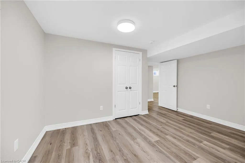 122 Toby Crescent, #2