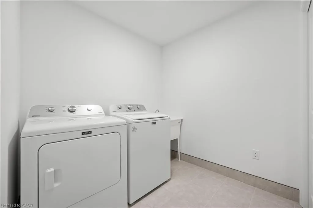 182 Bridge Crescent, #6