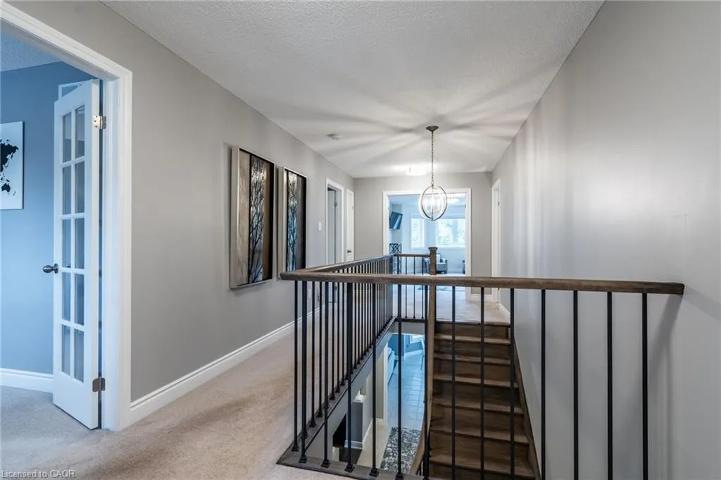 7 Volterra Court