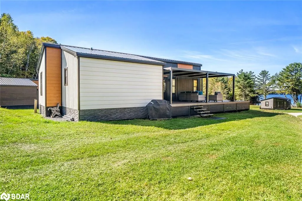 1366 Rosseau Lake Rd 2