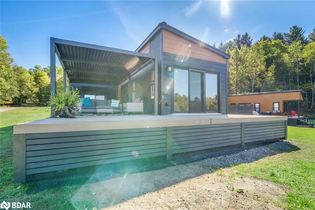 1366 Rosseau Lake Rd 2