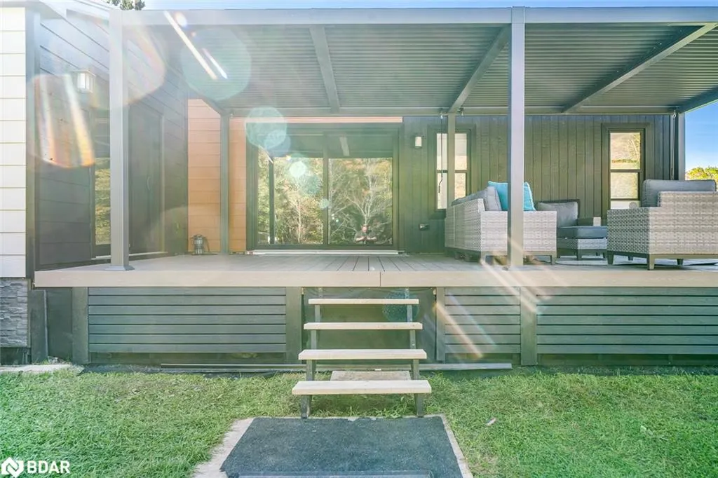 1366 Rosseau Lake Rd 2