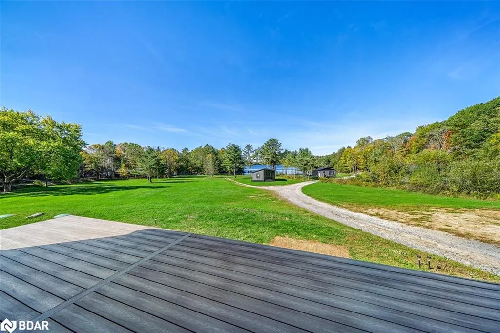 1366 Rosseau Lake Rd 2
