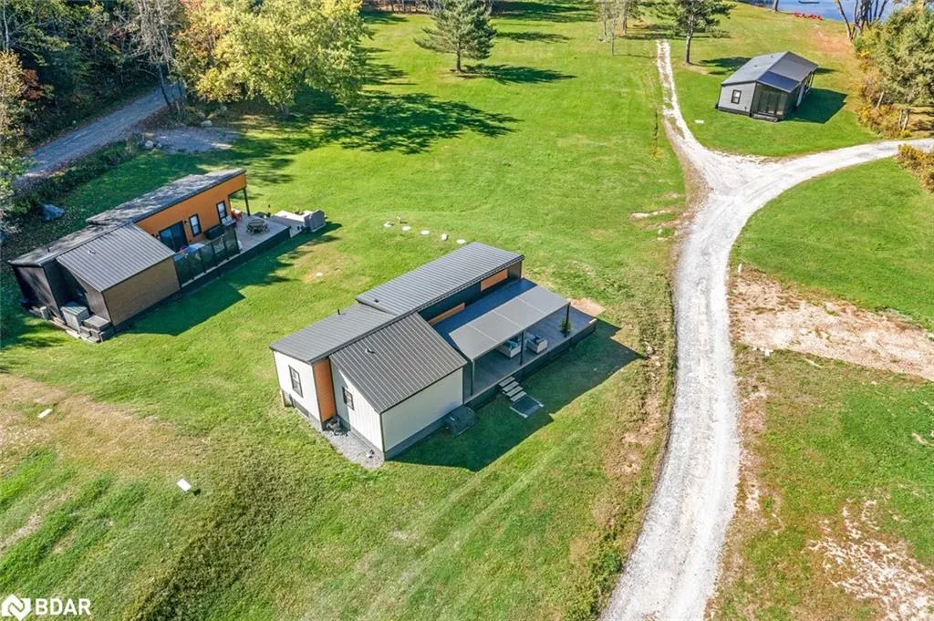 1366 Rosseau Lake Rd 2