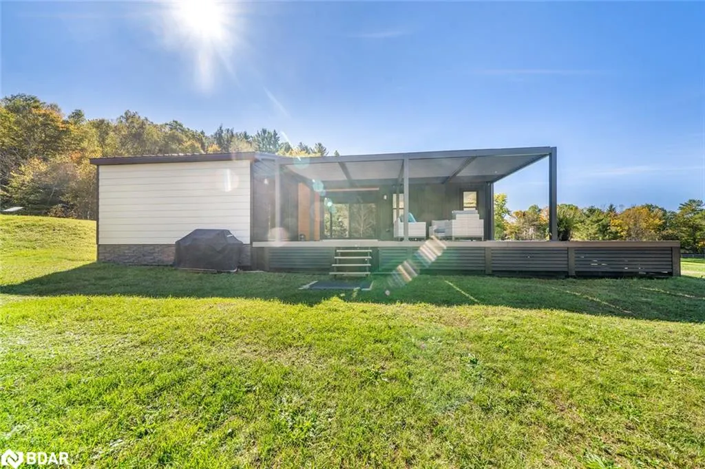 1366 Rosseau Lake Rd 2