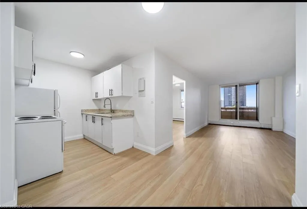223 Jackson Street W, #1109