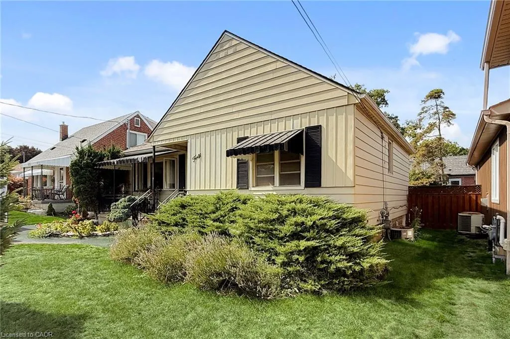 40 Galbraith Drive