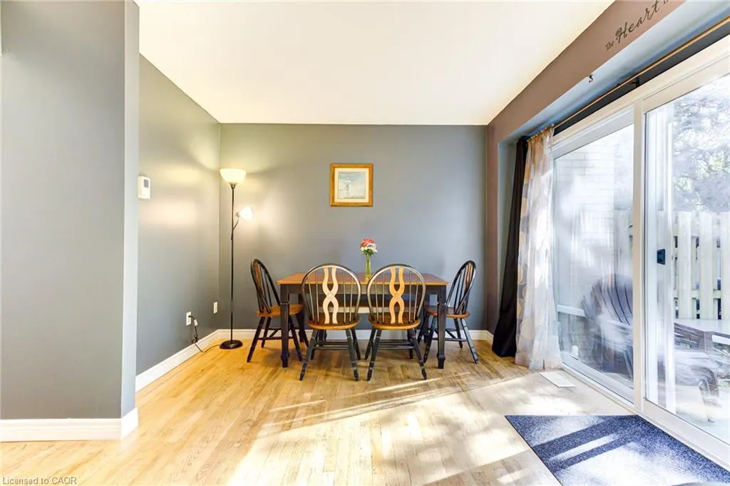 125 Sekura Crescent, #29