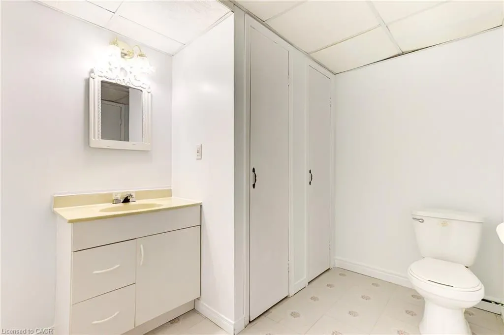 125 Sekura Crescent, #29