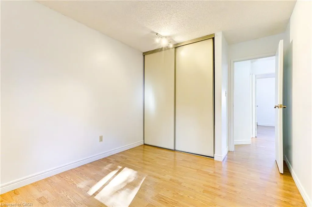 125 Sekura Crescent, #29