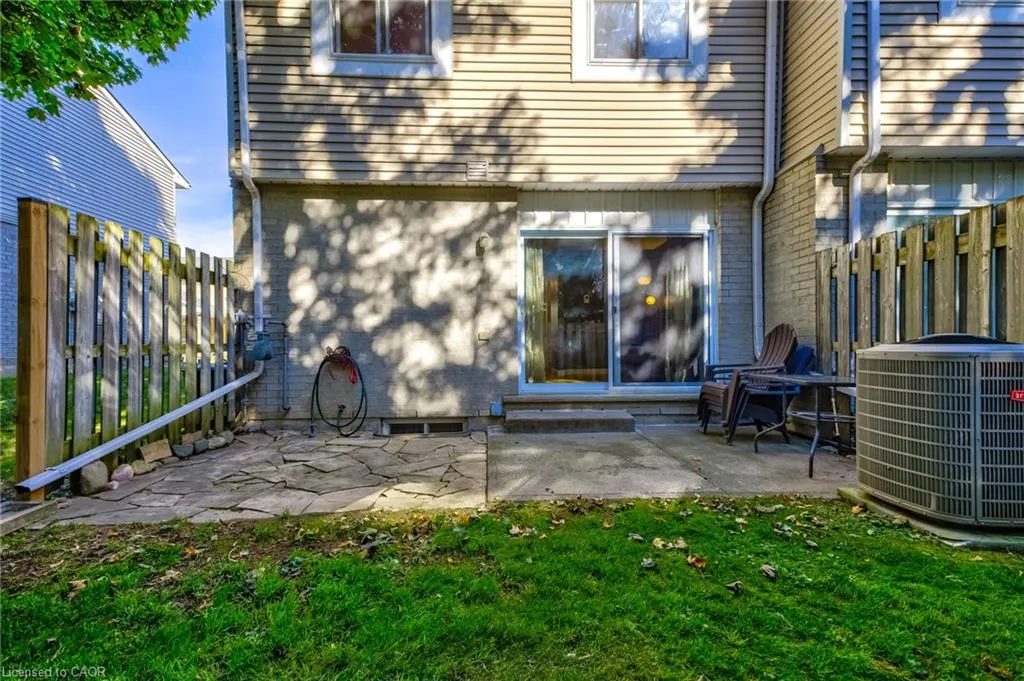 125 Sekura Crescent, #29