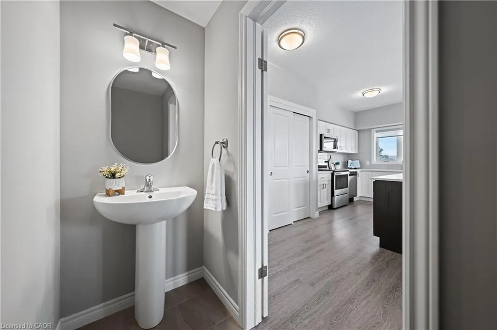 408 Guelph Avenue, #210