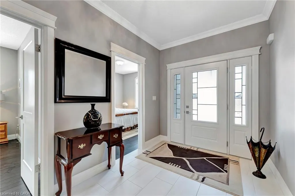 107 Forbes Crescent