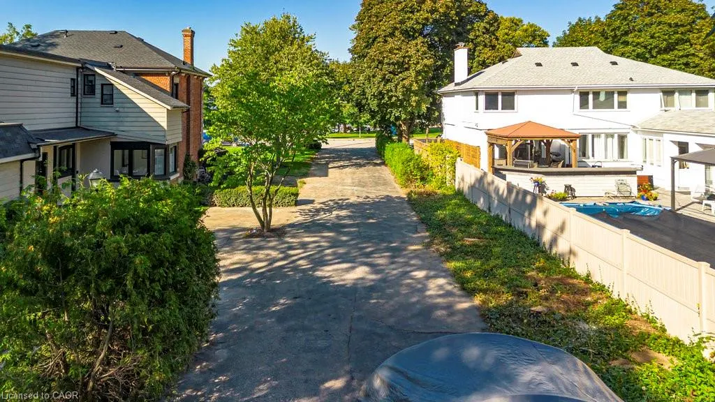 182 Concession Street