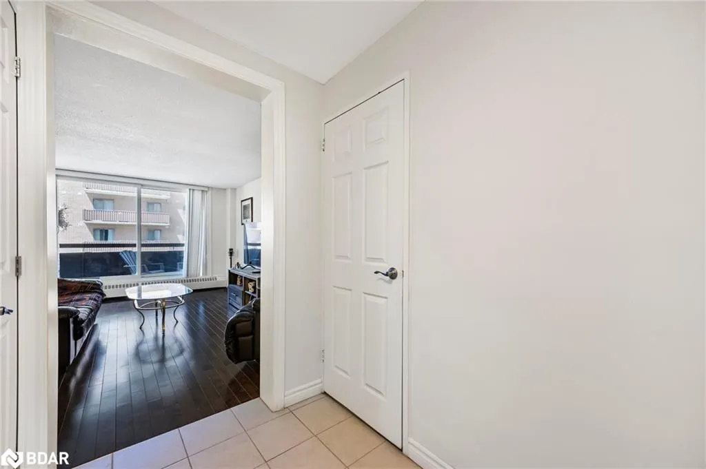 2 Albert Street, #32