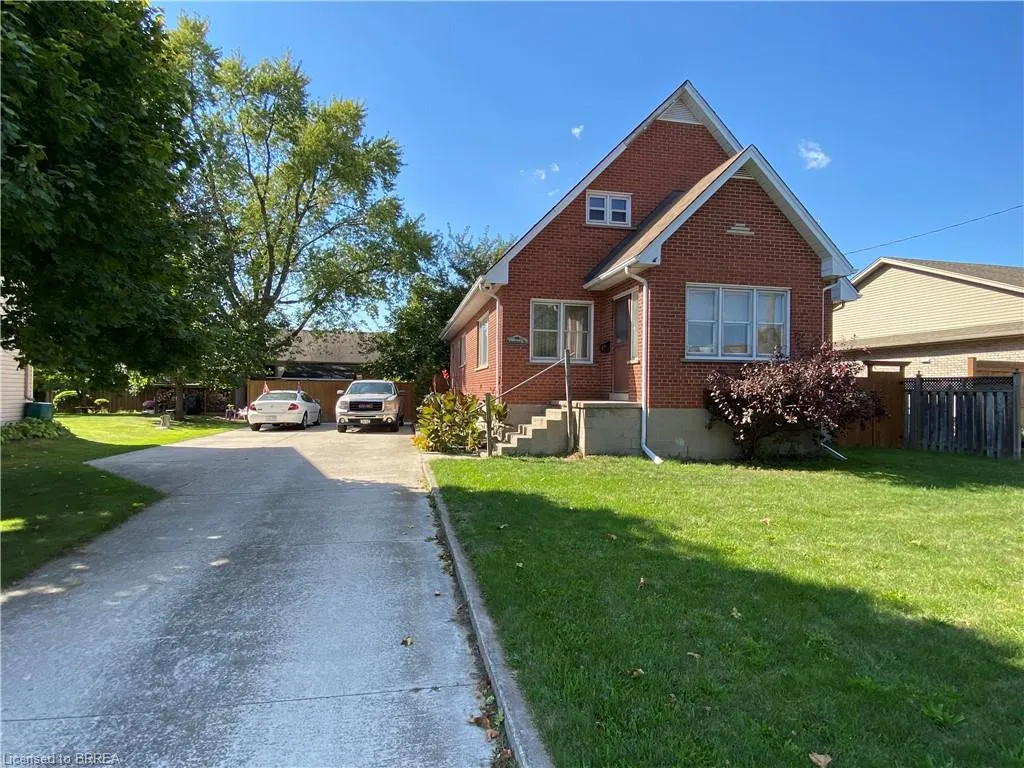 66 Rowanwood Avenue