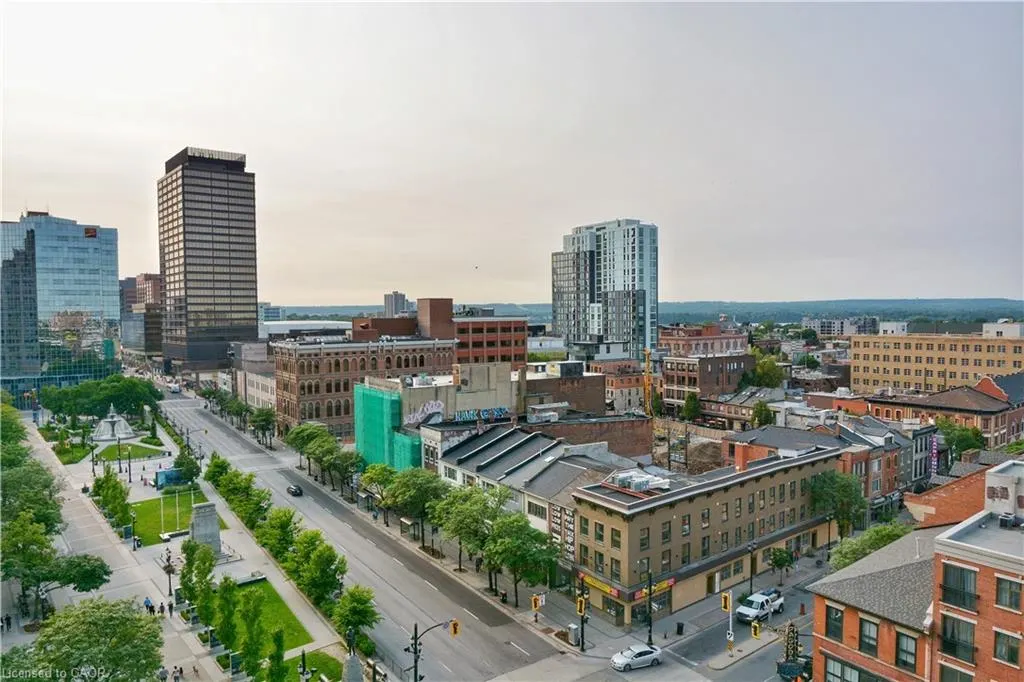 112 King Street E, #903
