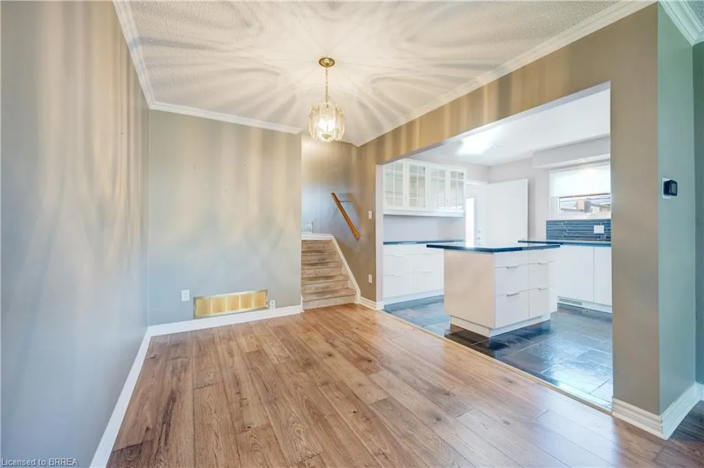 44 Marblehead Crescent
