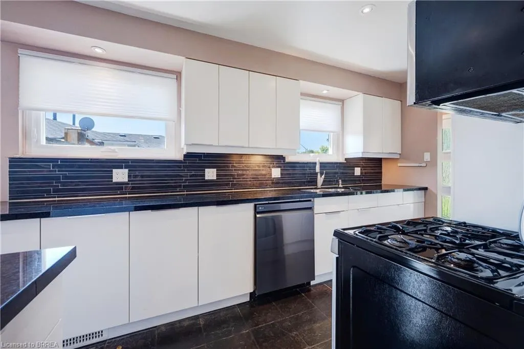44 Marblehead Crescent