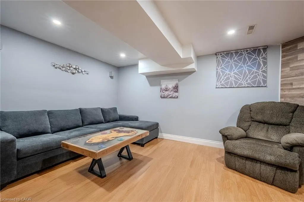 7163 Fayette Circle