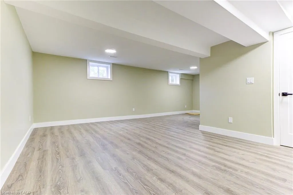 235 Sunset Boulevard